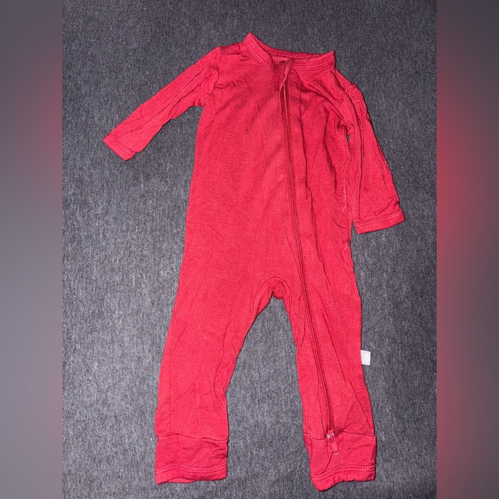 Kyte baby newborn zipper romper ruby